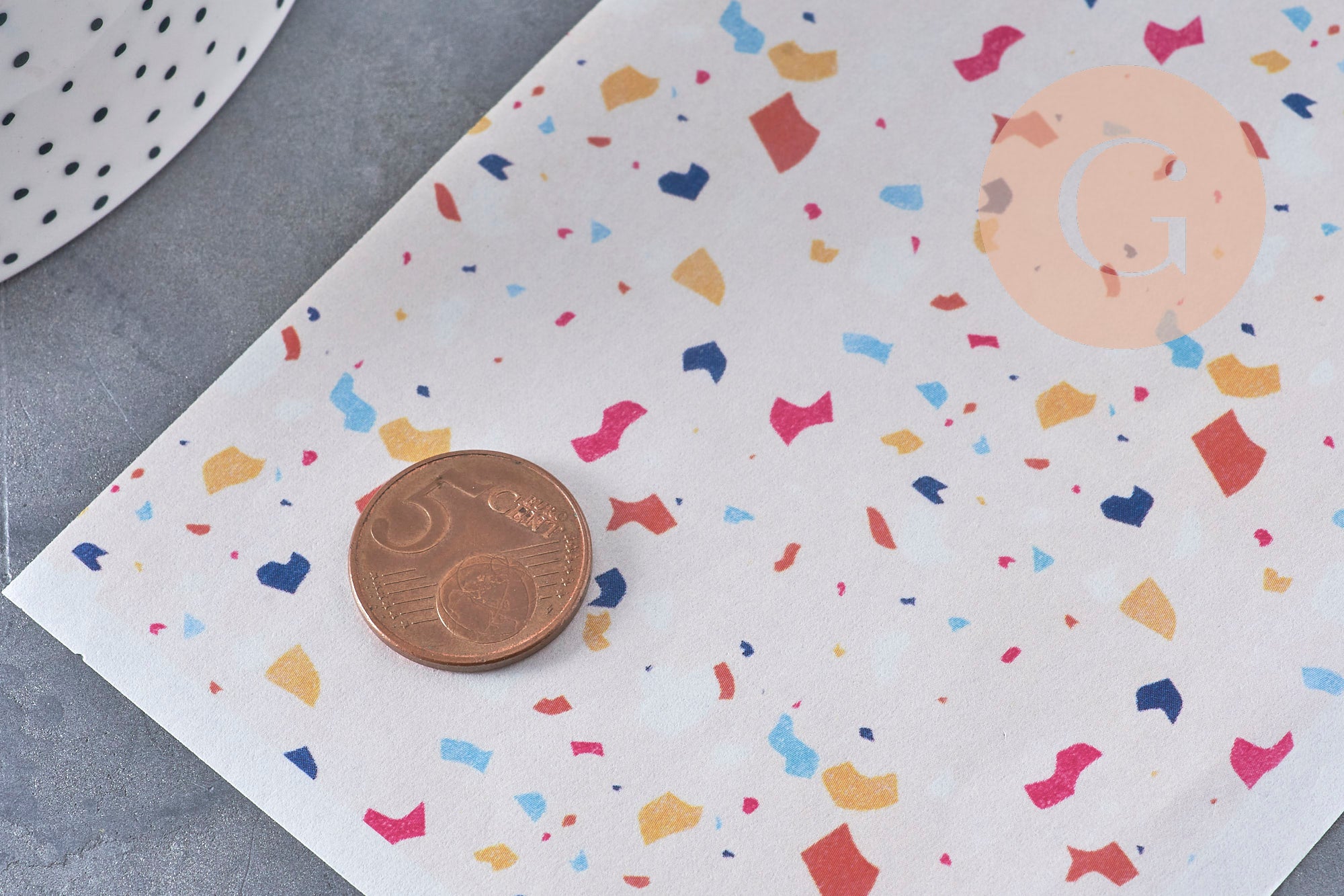 Feuille de transfert polymère – Motif Terrazzo fond rose clair 14x10 cm, x1 (G11031)