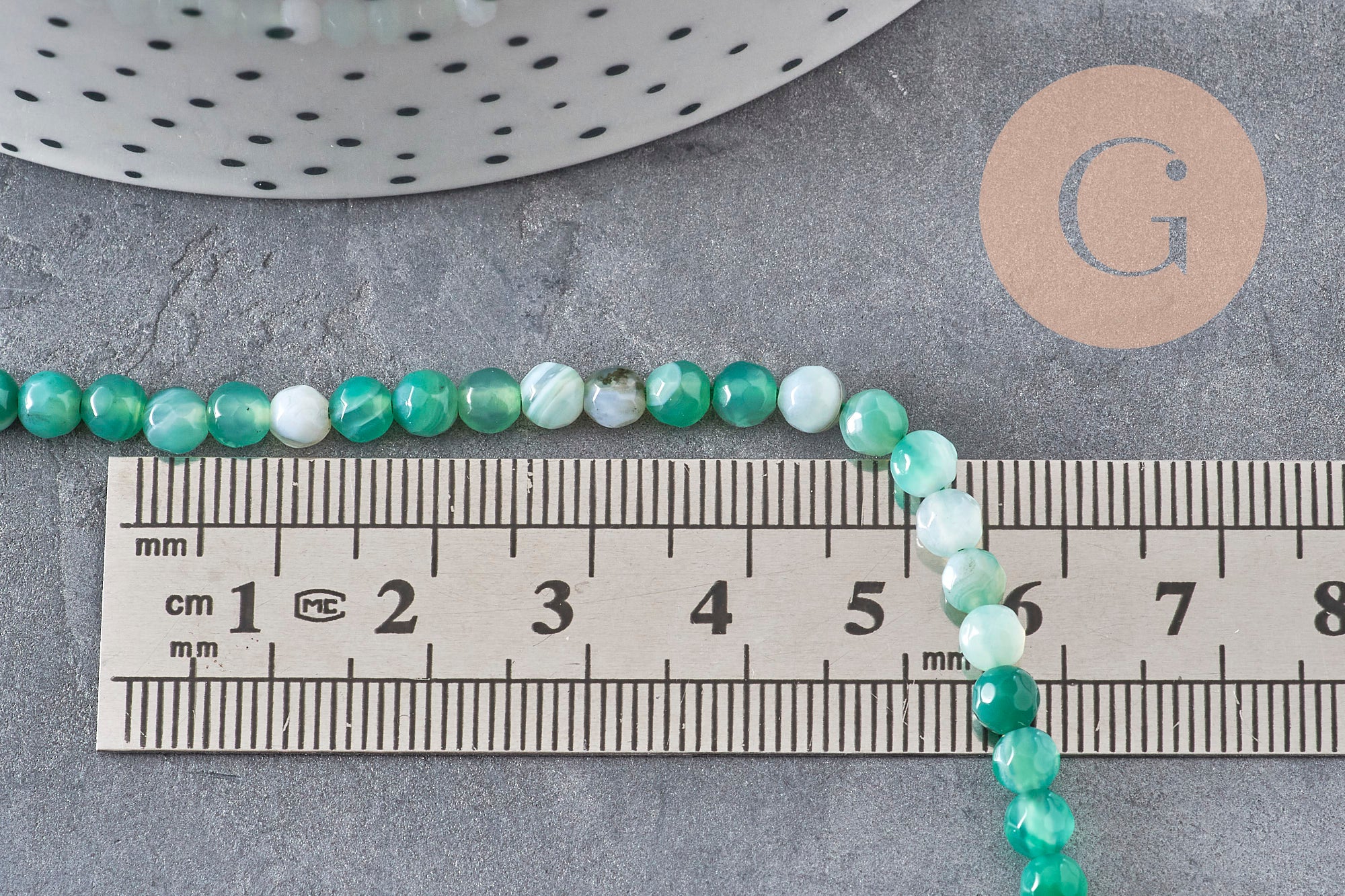 Perles Agate rayée naturelle vert facettées 4mm, x1 fil de 38cm (G11093)
