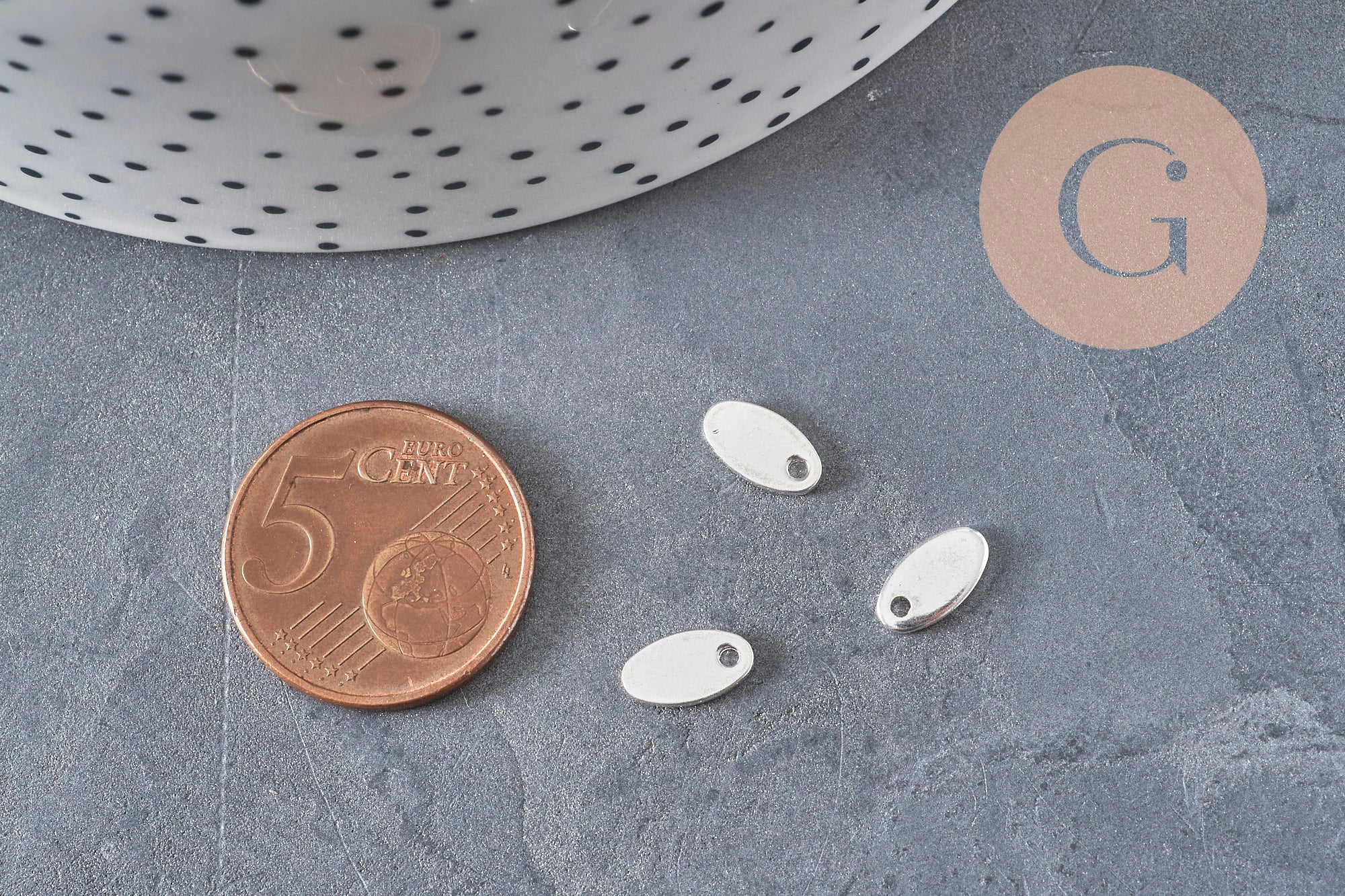 Pendentif médaille ovale acier 201 inoxydable argenté 9x5mm, x10 (G11287)