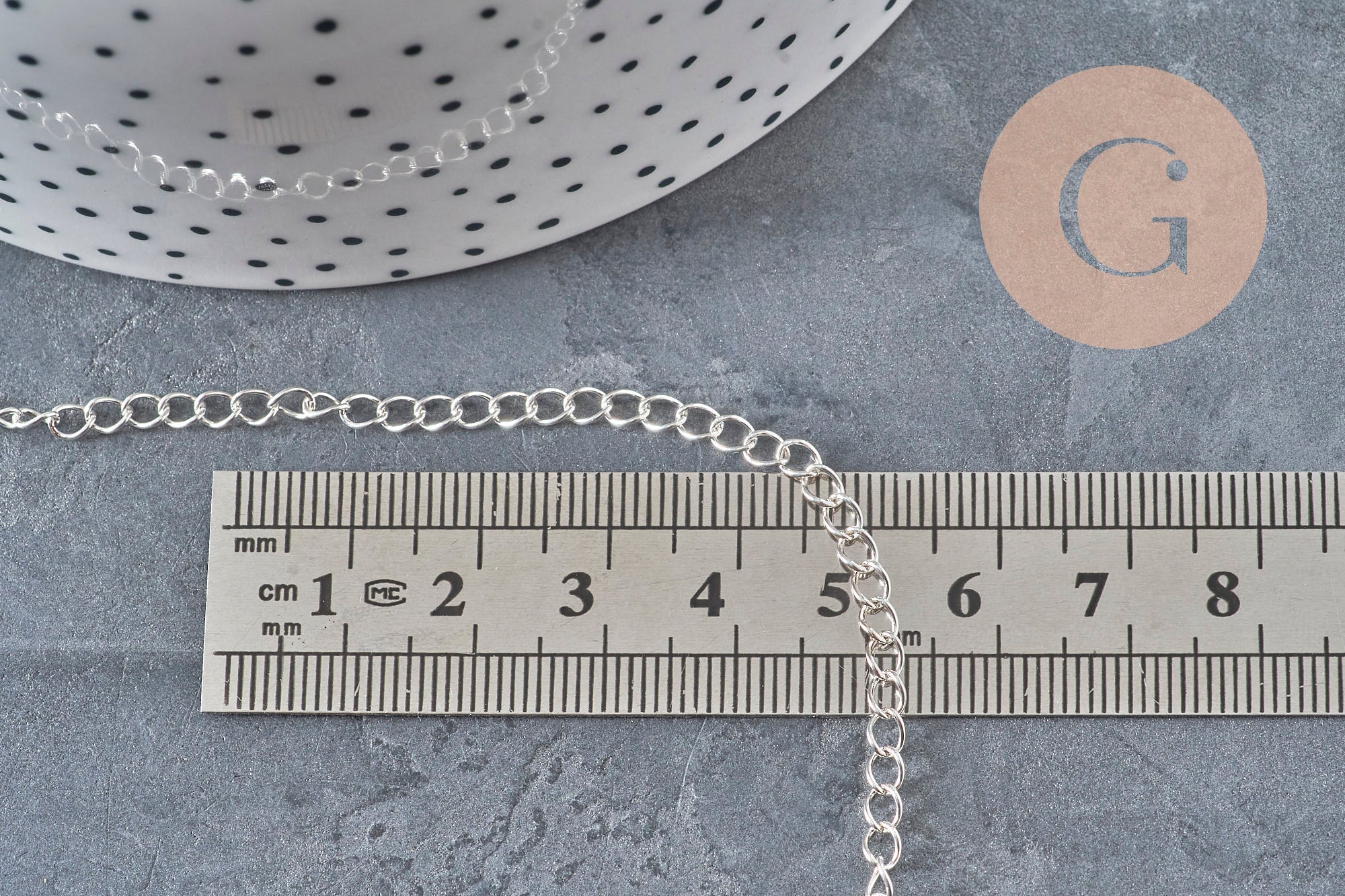 Stainless steel 304 curved link chain, silver-plated, 4x3mm, x1 meter VALID