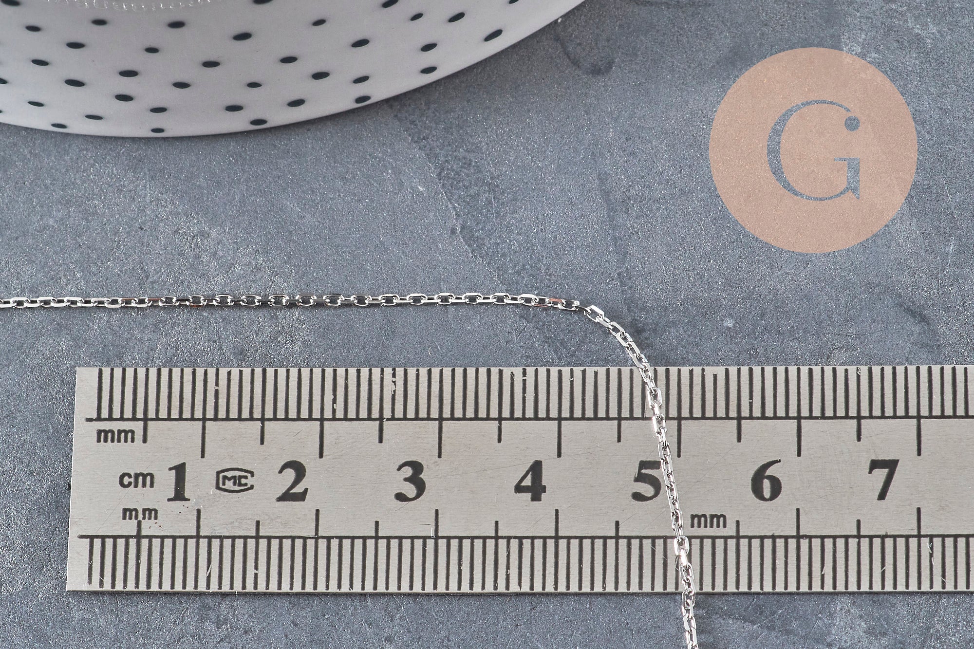 Chain, flat platinum stainless steel curb, 1.5mm, x1 meter VALIDATED