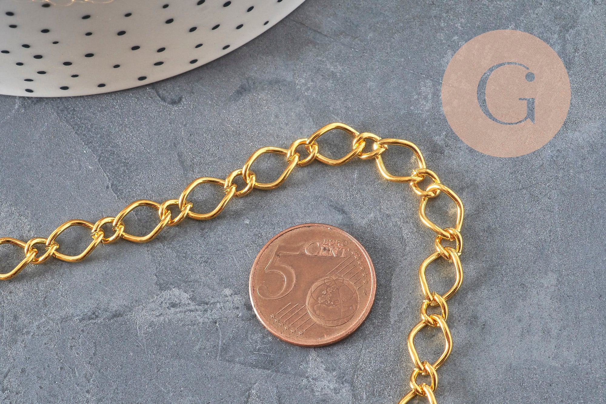 Fancy chain, gold-plated iron 7x10mm, x1 meter VALID