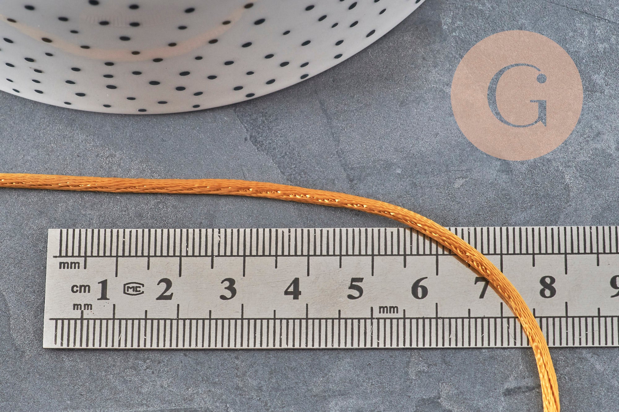 Light gold polyester rattail cord 2mm, x5 meters (G11222)