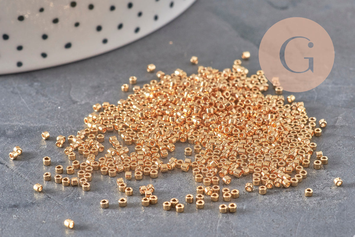 Miyuki Delica Beads 11/0 DB0034 - 24kt Gold Light Plated, x5gr VALID (G11296)
