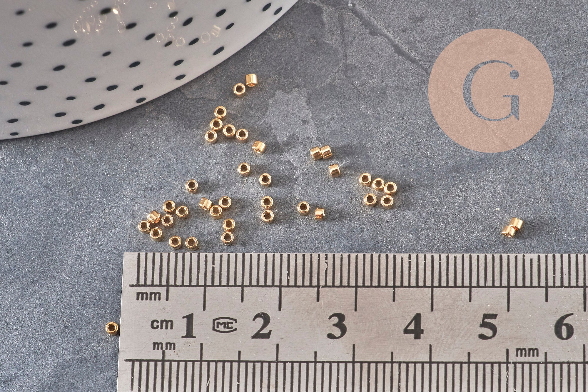 Miyuki Delica Beads 11/0 DB0034 - 24kt Gold Light Plated, x5gr VALID (G11296)