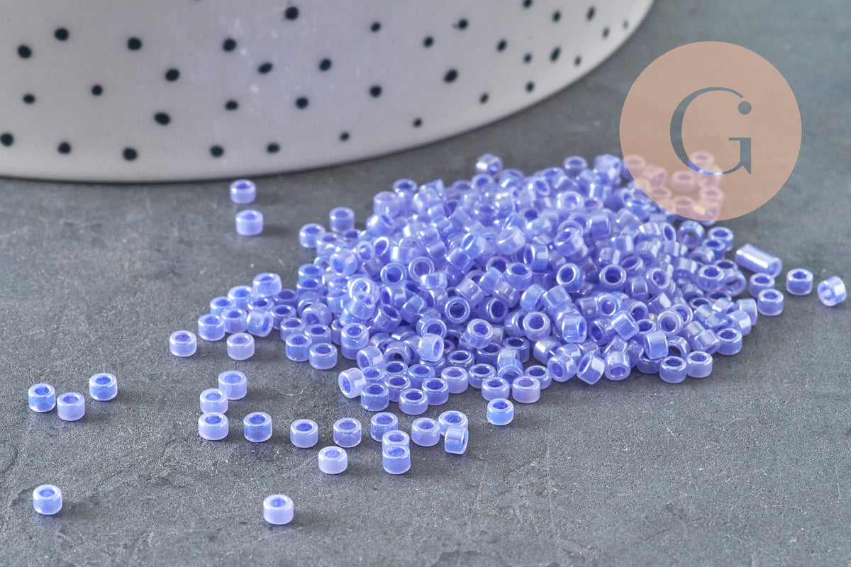 Perles rocaille tube verre bleu transparent 2.5mm, x1 sachet de 8g (G11401)-Perles-Gingerlily Perles