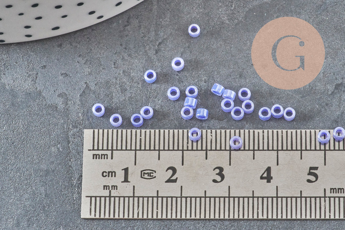 Perles rocaille tube verre bleu transparent 2.5mm, x1 sachet de 8g (G11401)-Perles-Gingerlily Perles