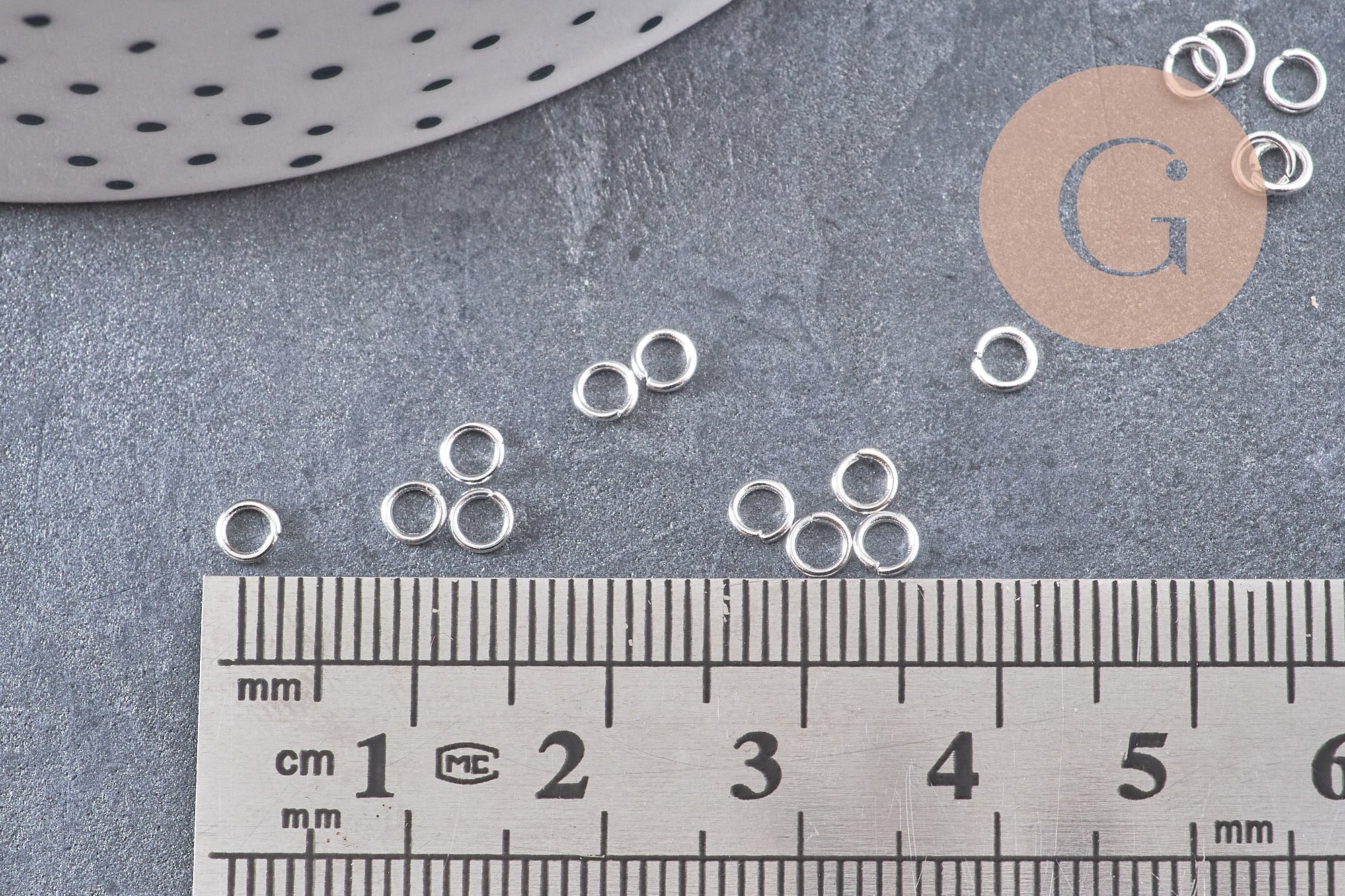 Anneaux ronds acier 304 inoxydable argenté 3.5mm x 0.6mm, x 50 anneaux (G10859)