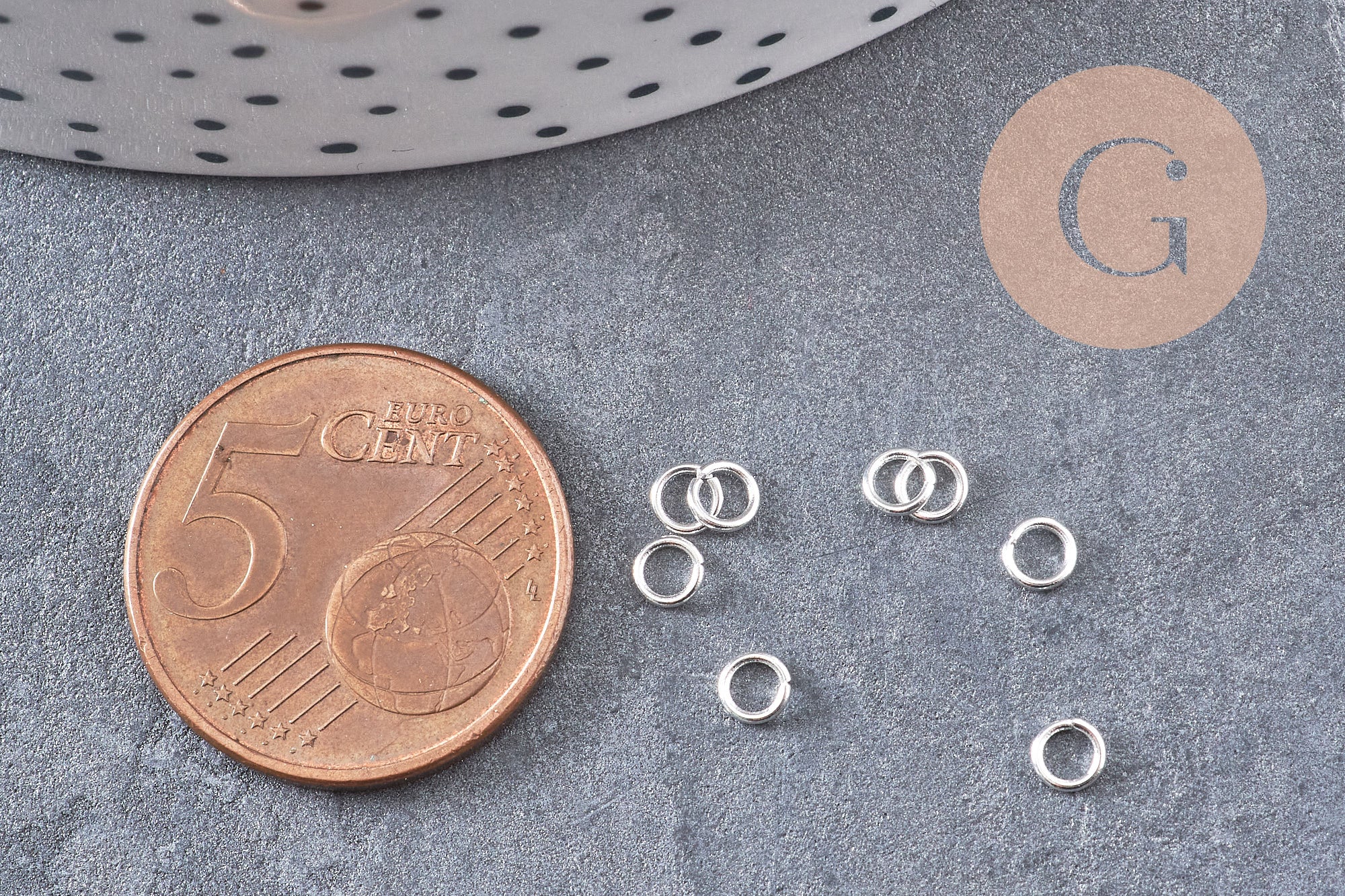 Anneaux ronds acier 304 inoxydable argenté 3.5mm x0.6mm, x 50 anneaux (G10861)