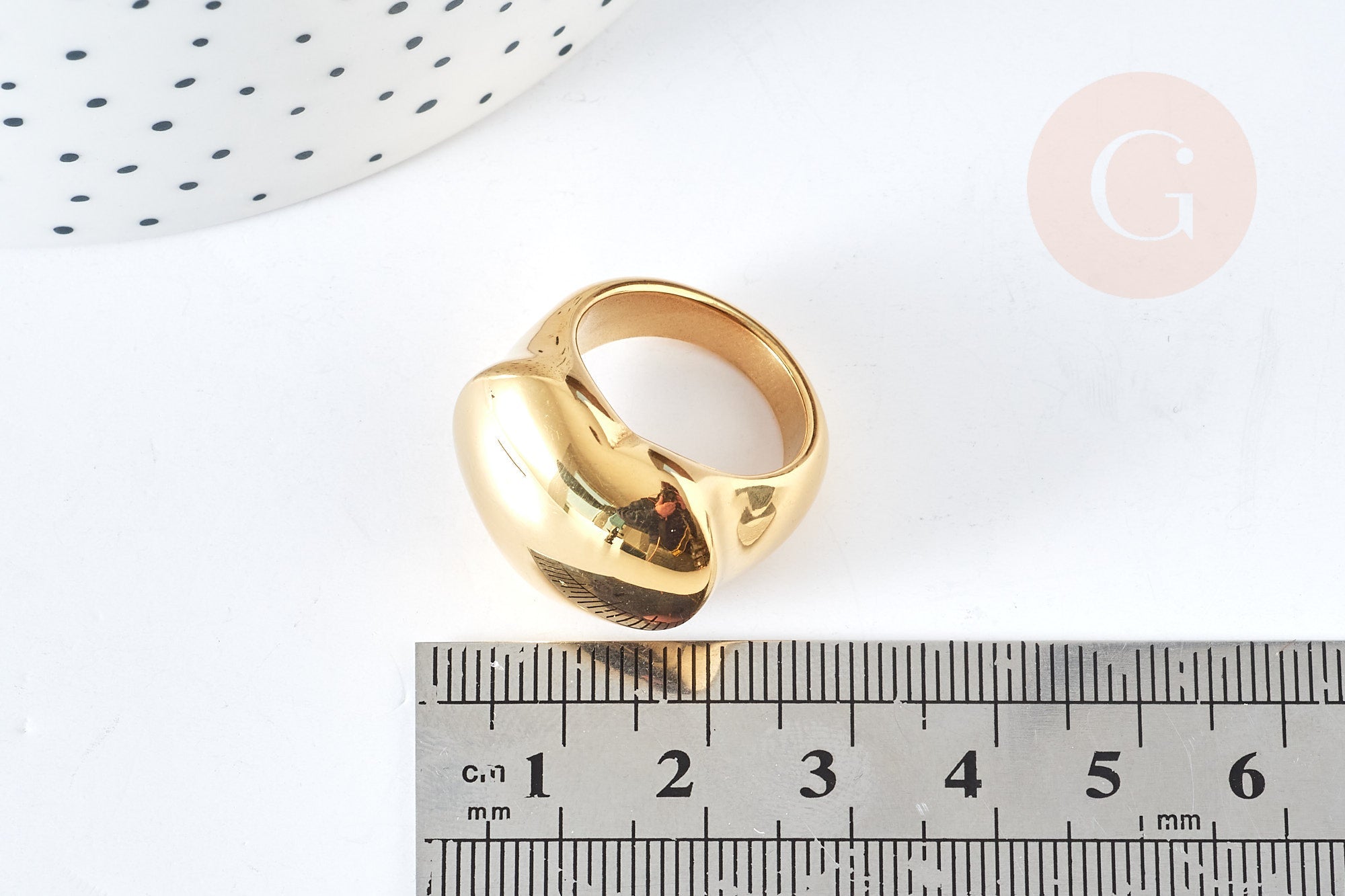 Bague chevalière gros coeur acier doré 304 inoxdydable 17mm, x1 (G8446)