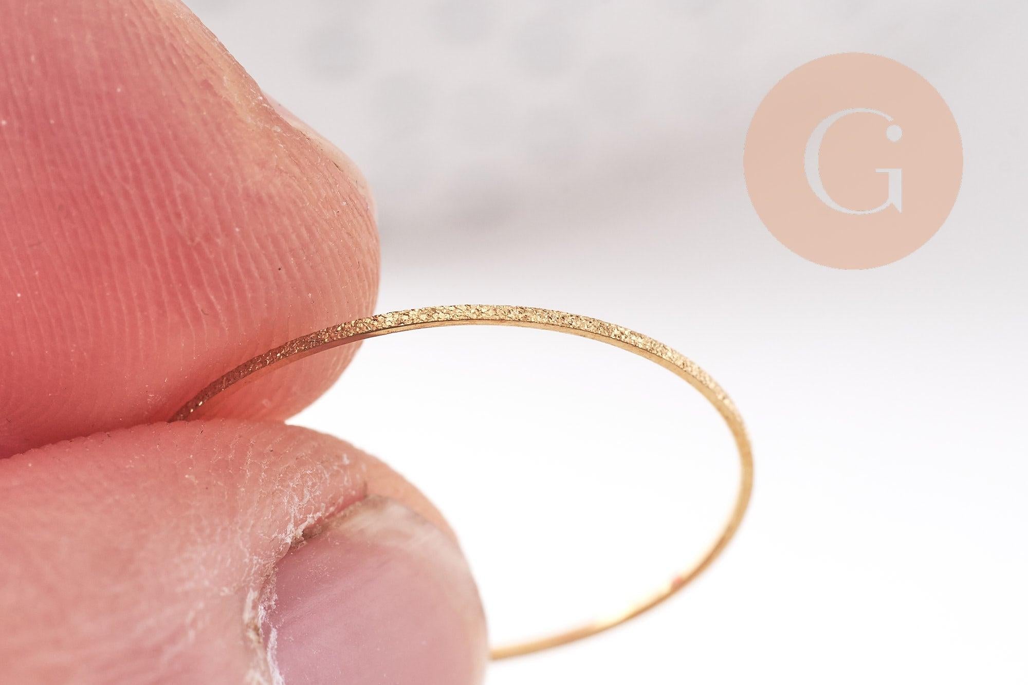 Bague très fine alliance acier inoxydable doré sablée 1mm, x1 (G10366)