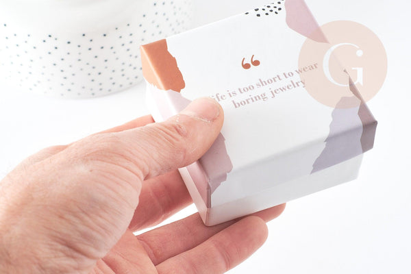Boite cadeau Ecrin bijou carton 3.5x3.8cm, x1 (G8267)