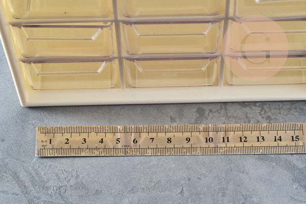 Boite rangement perles bijoux en plastique 9 tiroirs 19cm x1 (G8958)