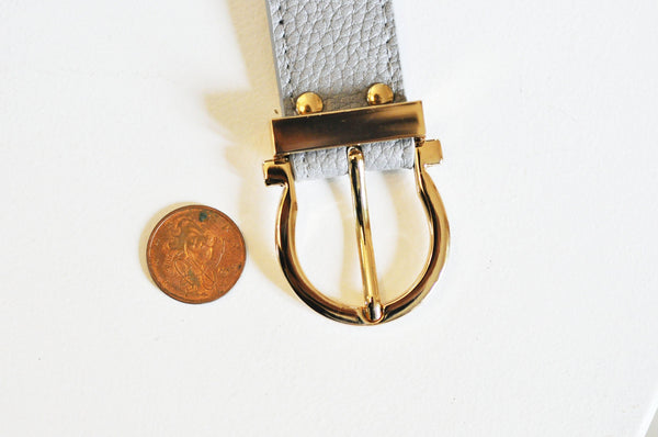 Bracelet cuir gris réglable boucle dorée,25.5mm, x1 (G2492)