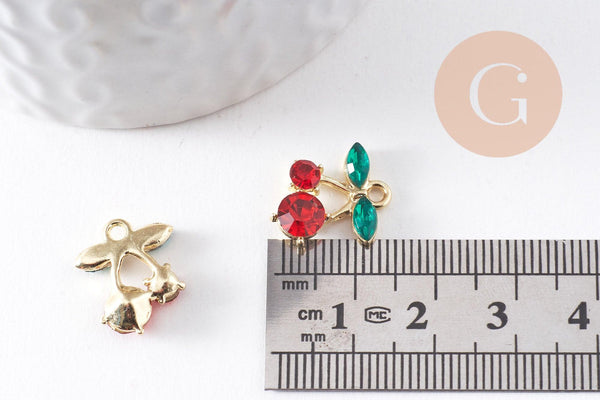 Breloque cerise zircons et zamac doré 16K, x2 (G10391)