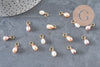 Breloques en perle d'eau douce naturelle forme goutte rose pêche avec anneau en laiton doré, 11mm.