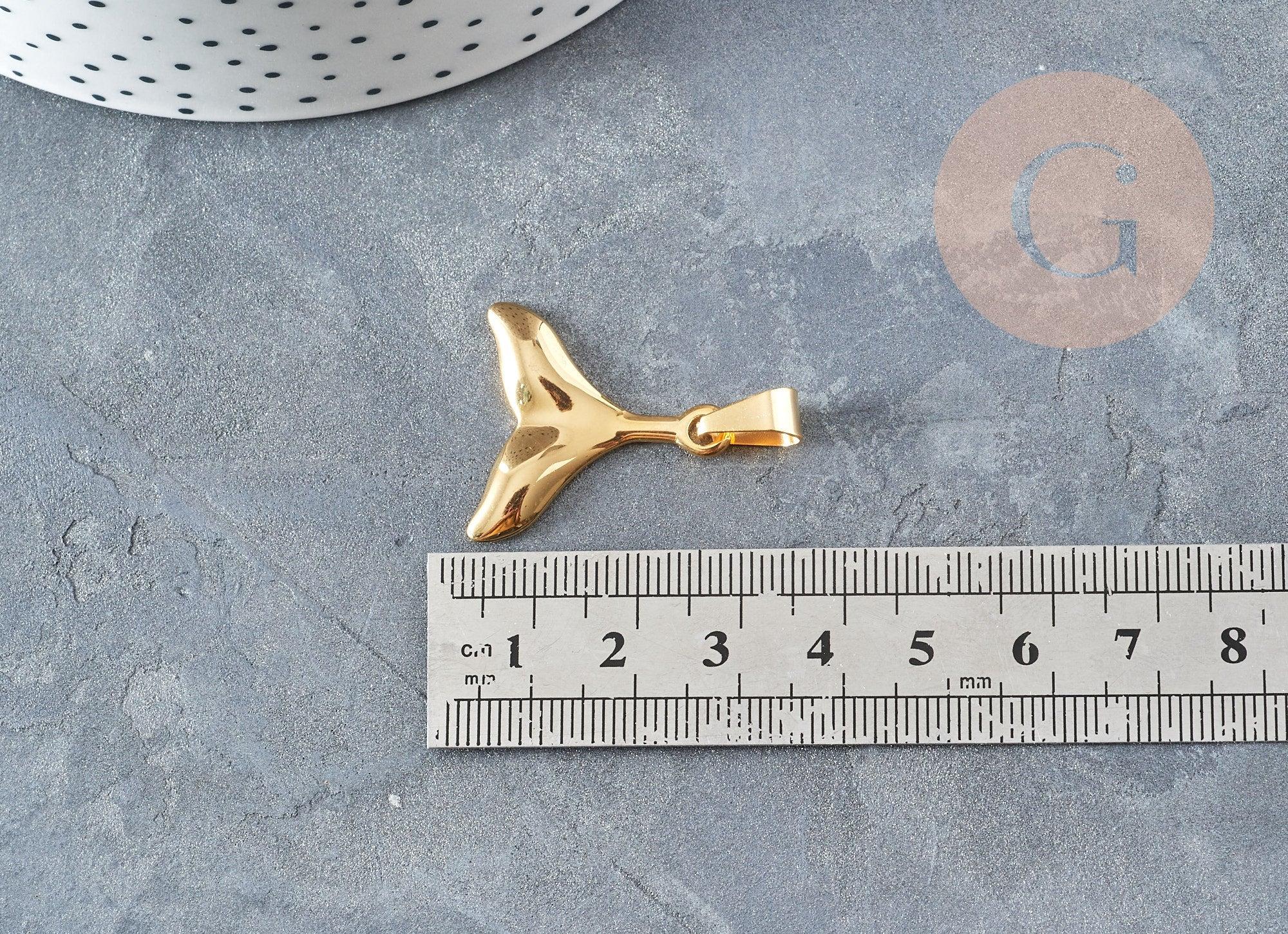 Breloque queue poisson acier 304 inoxydable doré 18k 26mm, x1 (G5640)