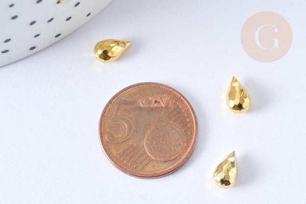 Breloques gouttes martelées zamac doré 9mm, Pendentif doré zamac, breloque goutte dorée, x10 G7904