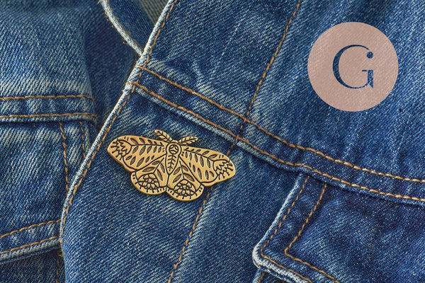 Broche papillon gravée acier 304 inoxydable doré 41mm, décoration veste, x1 (G9787)