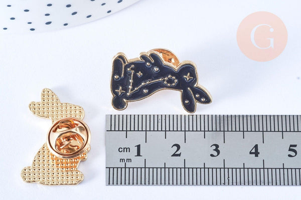 Broche pins lapin motif mystique noir doré émail 26x17mm,broche dorée, décoration veste,x1 G6617