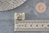 Broche pin's noeud blanc plastique & fer doré 18.5mm, x1 (G11331)
