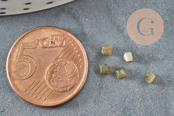 Cabochon carré labradorite naturelle facetté 2.5mm, x1 (G8647)