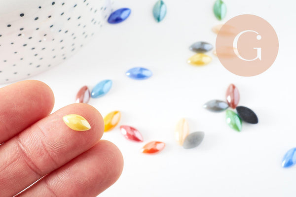 Cabochon marquise verre irisé multicolore 12mmx6mm, x10 (G2281)
