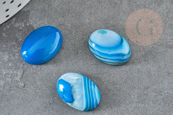 Cabochon ovale agate naturelle teinté bleu 18x13mm,x1 (G2037)