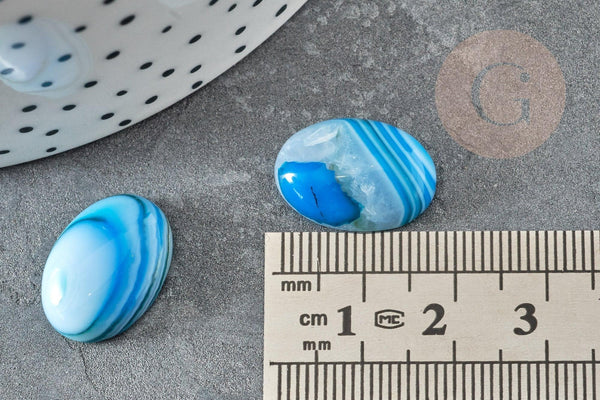 Cabochon ovale agate naturelle teinté bleu 18x13mm,x1 (G2037)