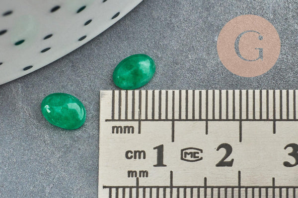 Cabochon ovale agate naturelle verte 5x7mm, x1 (G2699)