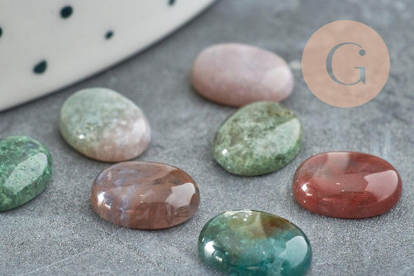 Cabochon ovale agate verte naturelle 10x8mm, x1 (G8649)