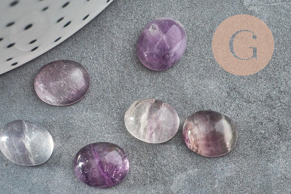 Cabochon ovale fluorite violette naturelle 10x8mm, x1 (G8677)