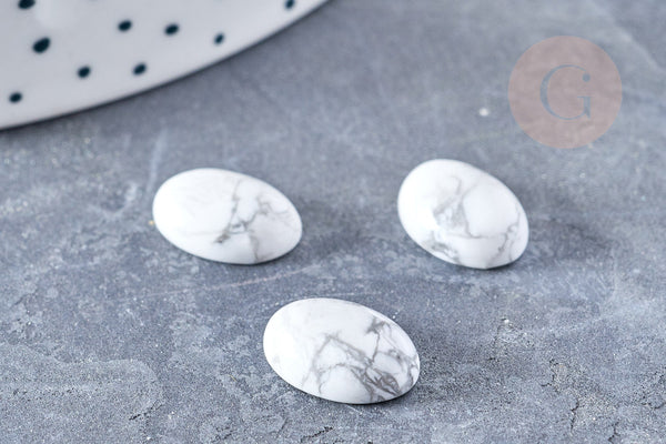 Cabochon ovale howlite blanche naturelle 14 x10mm, x1 (G8691)