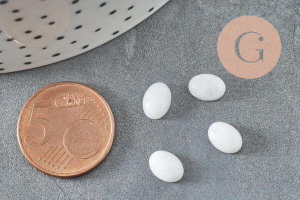 Cabochon ovale jade naturel blanc 8x6mm, x1 (G10527)