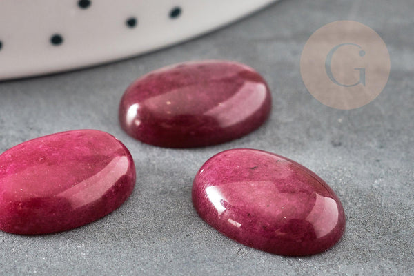 Cabochon ovale jade naturel rouge bordeau 18 x13mm, x1 (G0608)