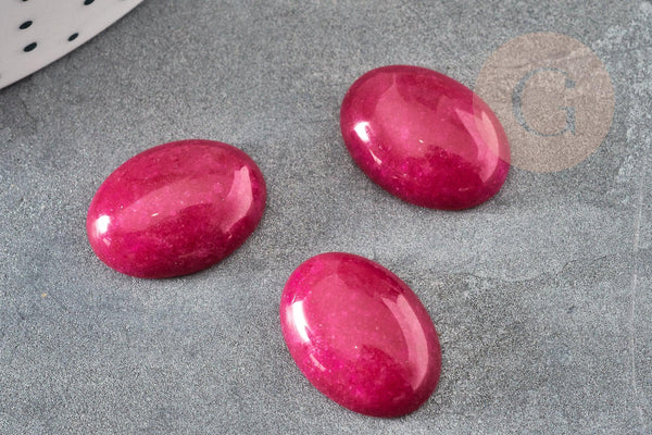 Cabochon ovale jade naturel rouge magenta 18 x13mm, x1 (G2695)
