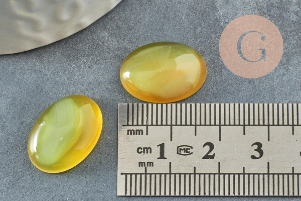 Cabochon ovale jade naturel teinté jaune 18x13mm, x1 (G9515)