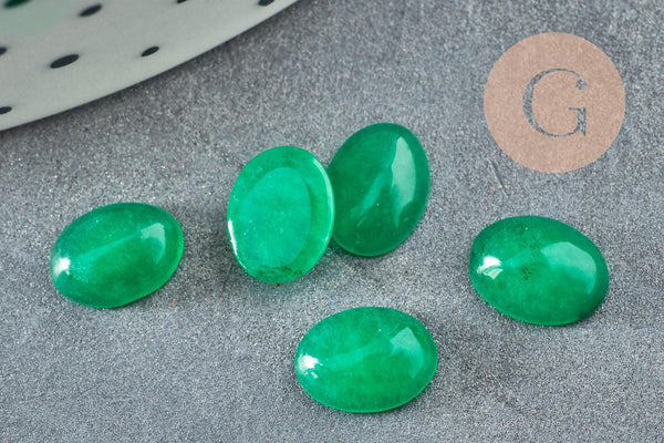 Cabochon ovale jade naturel vert 8x6mm, x1 (G1552)