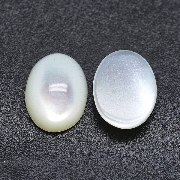 Cabochon ovale nacre blanche naturelle 7x4mm, x1 (G3728)