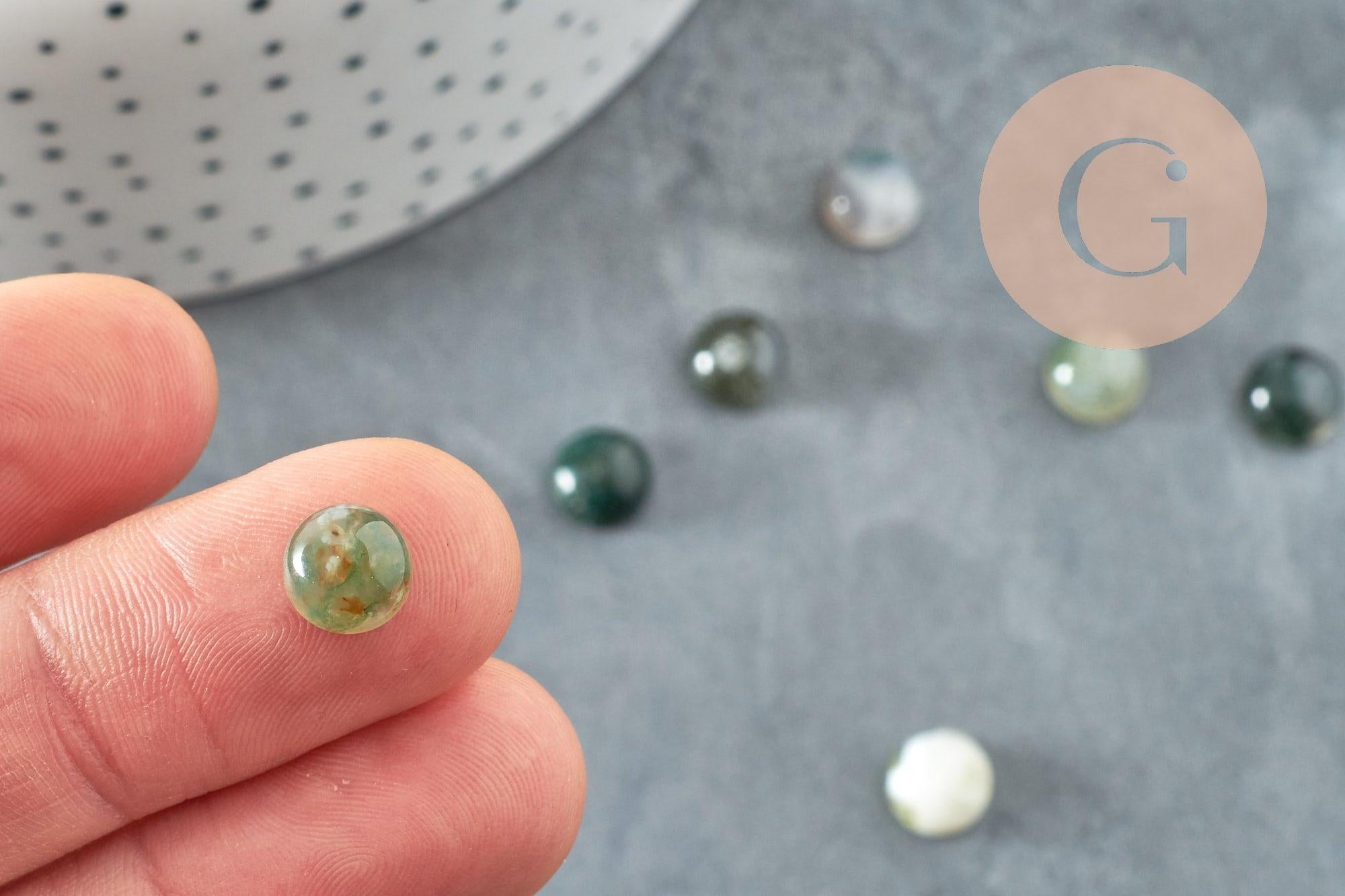 Cabochon rond agate mousse verte 8mm, x1 (G2422)