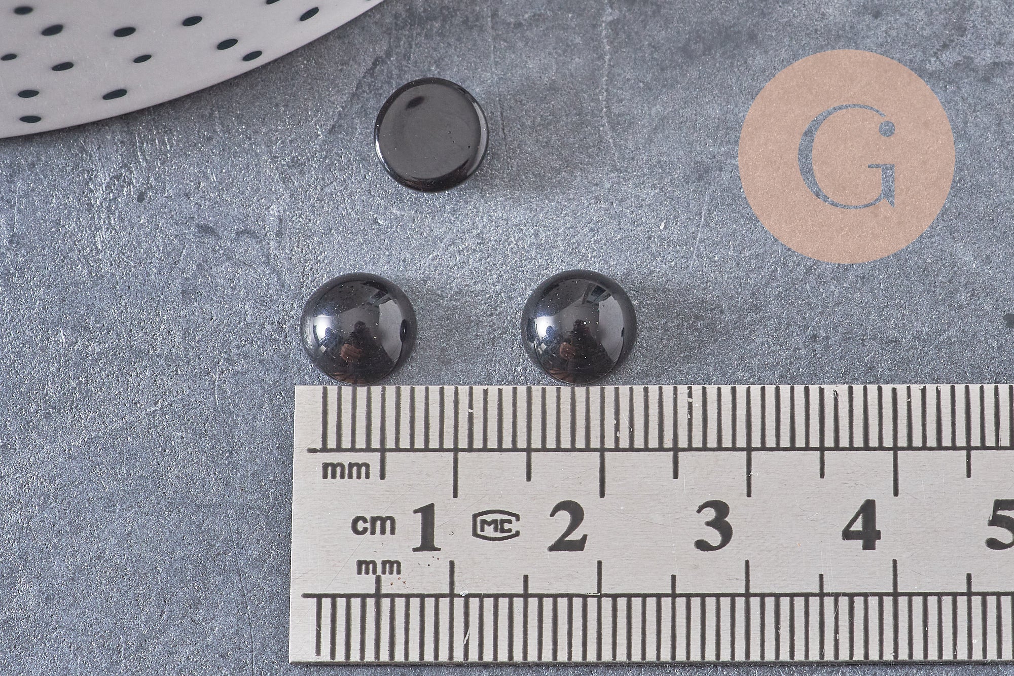 Cabochon rond agate naturelle noire x1 (G1869)