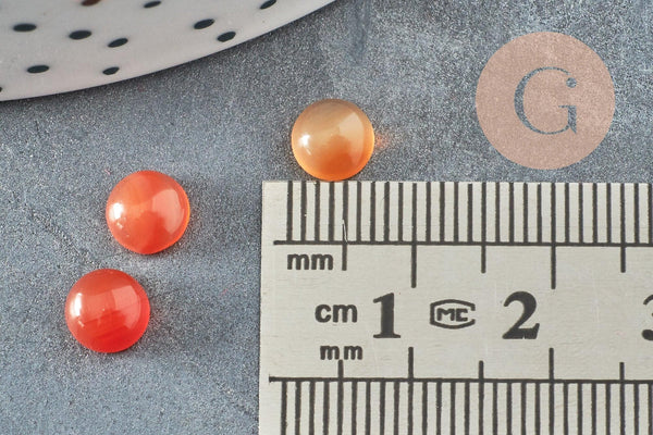 Cabochon rond agate naturelle teintée orange 6mm, x1 (G2590)