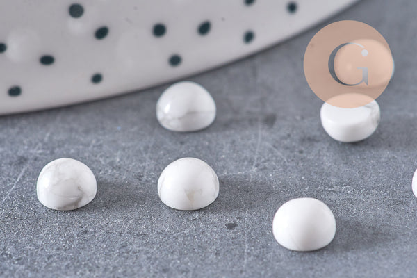 Cabochon rond howlite blanc naturelle 6mm, x1 (G0171)
