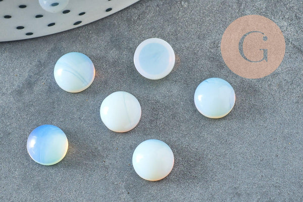 Cabochon rond opalite blanche 8mm, x1 (G0565)