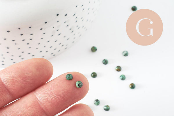 Cabochon rond turquoise africaine 4mm, x1 (G10039)