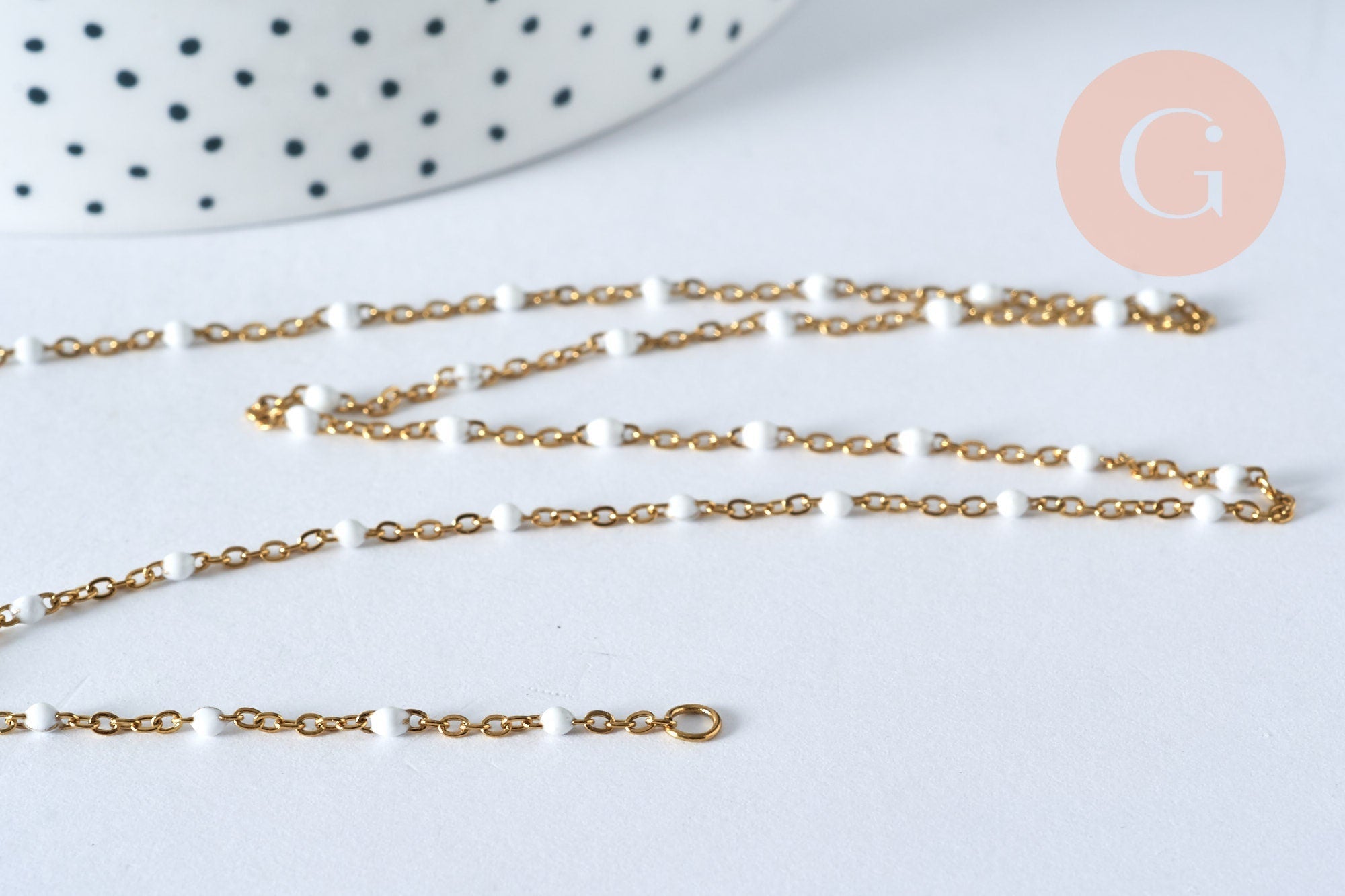 Collier Chaine acier 304 inoxydable doré 14k résine blanche 2mm-45cm, x1 (G1732)
