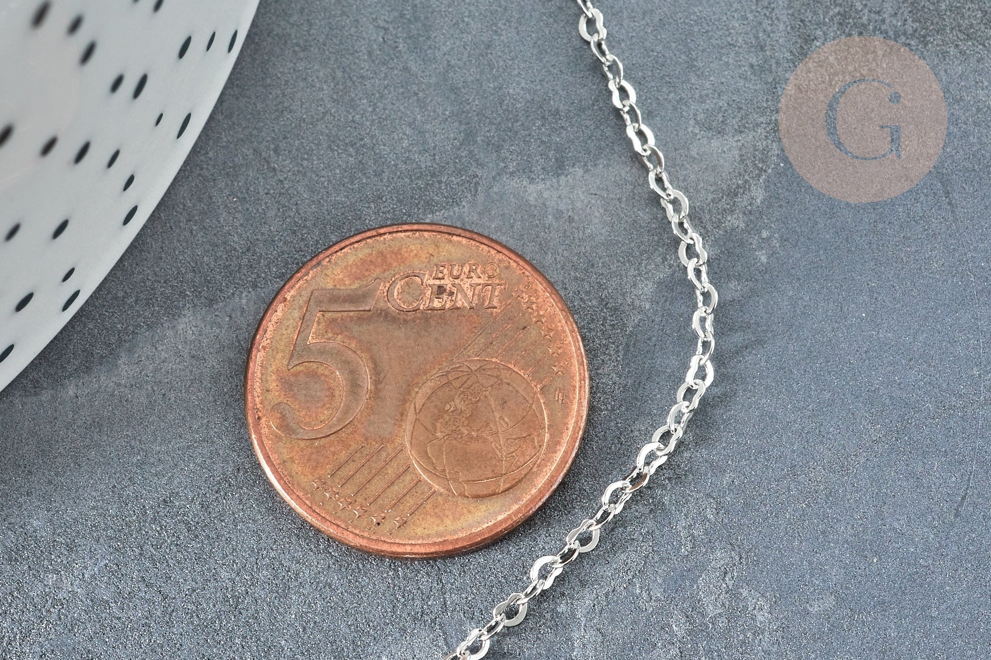 Chaine laiton platine maille coeur 1.8x2.4mm, x1 mètre (G8141)