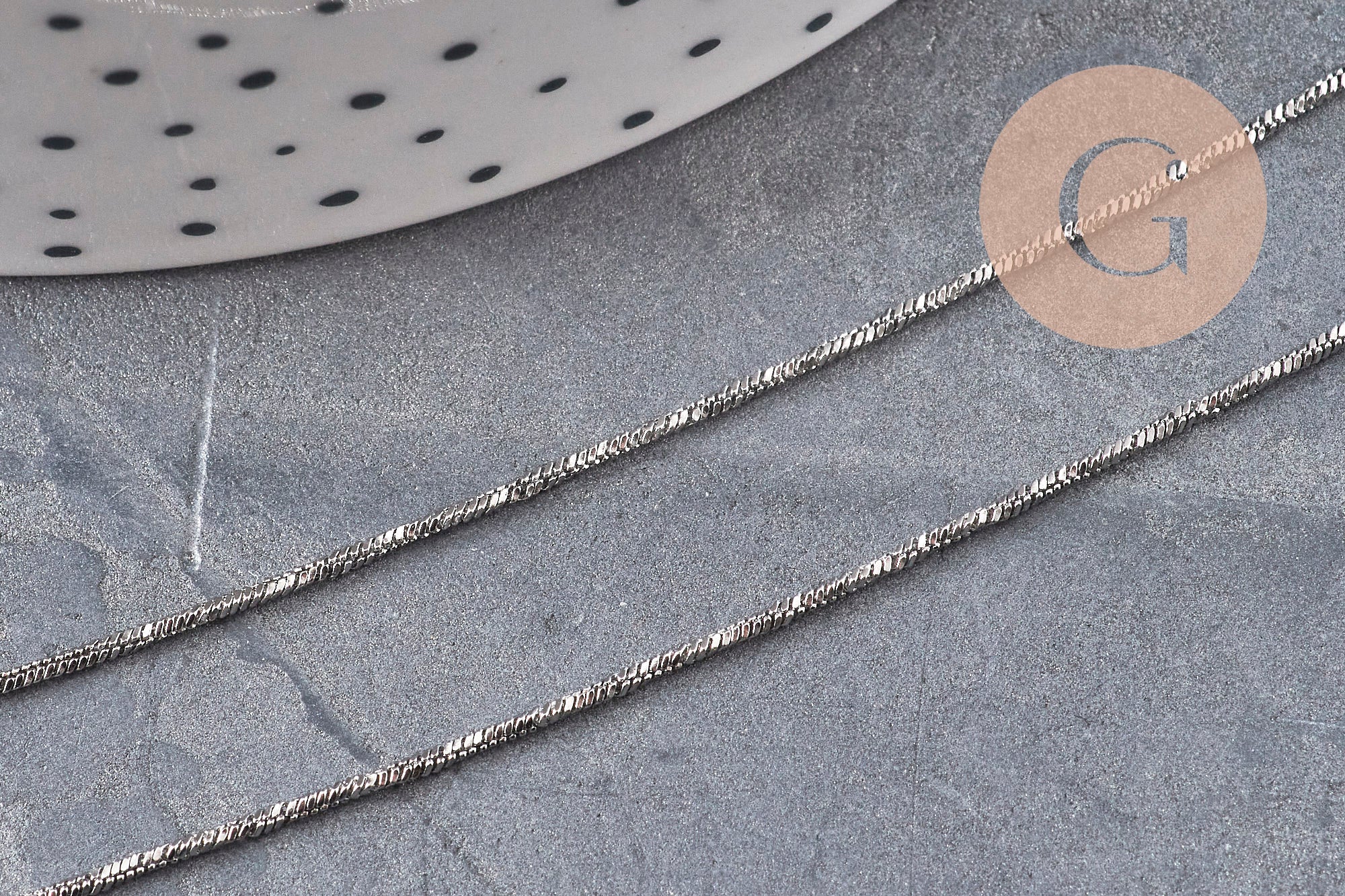 Collier Chaine serpent acier inoxydable platine 1mm/42.5cm, x1 (G11057)