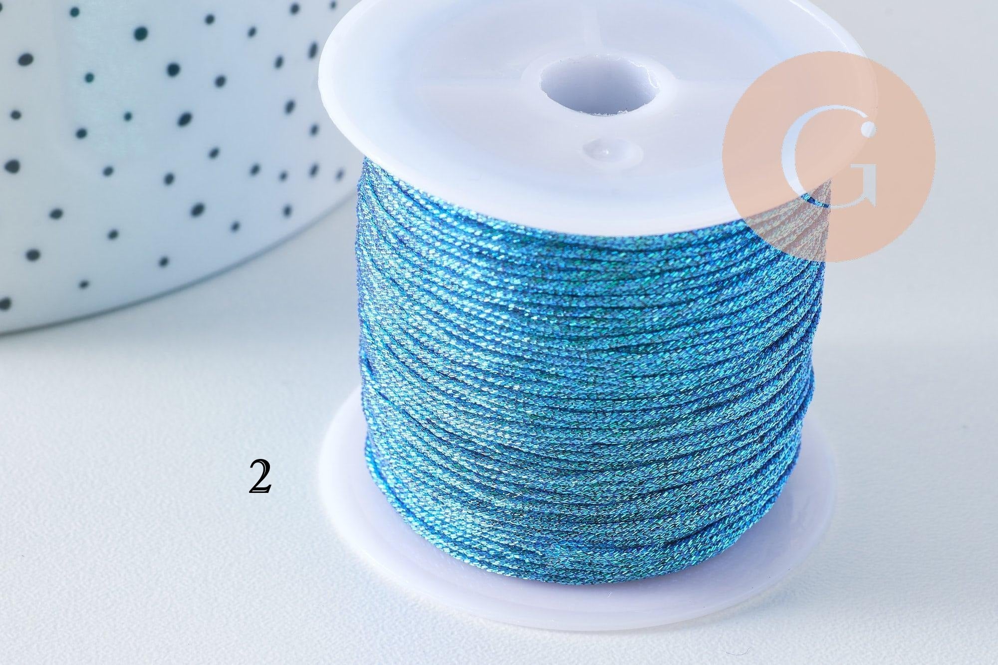 Bobine de cordon bleu métallisé en polyester de 0.8mm pour bijoux DIY.