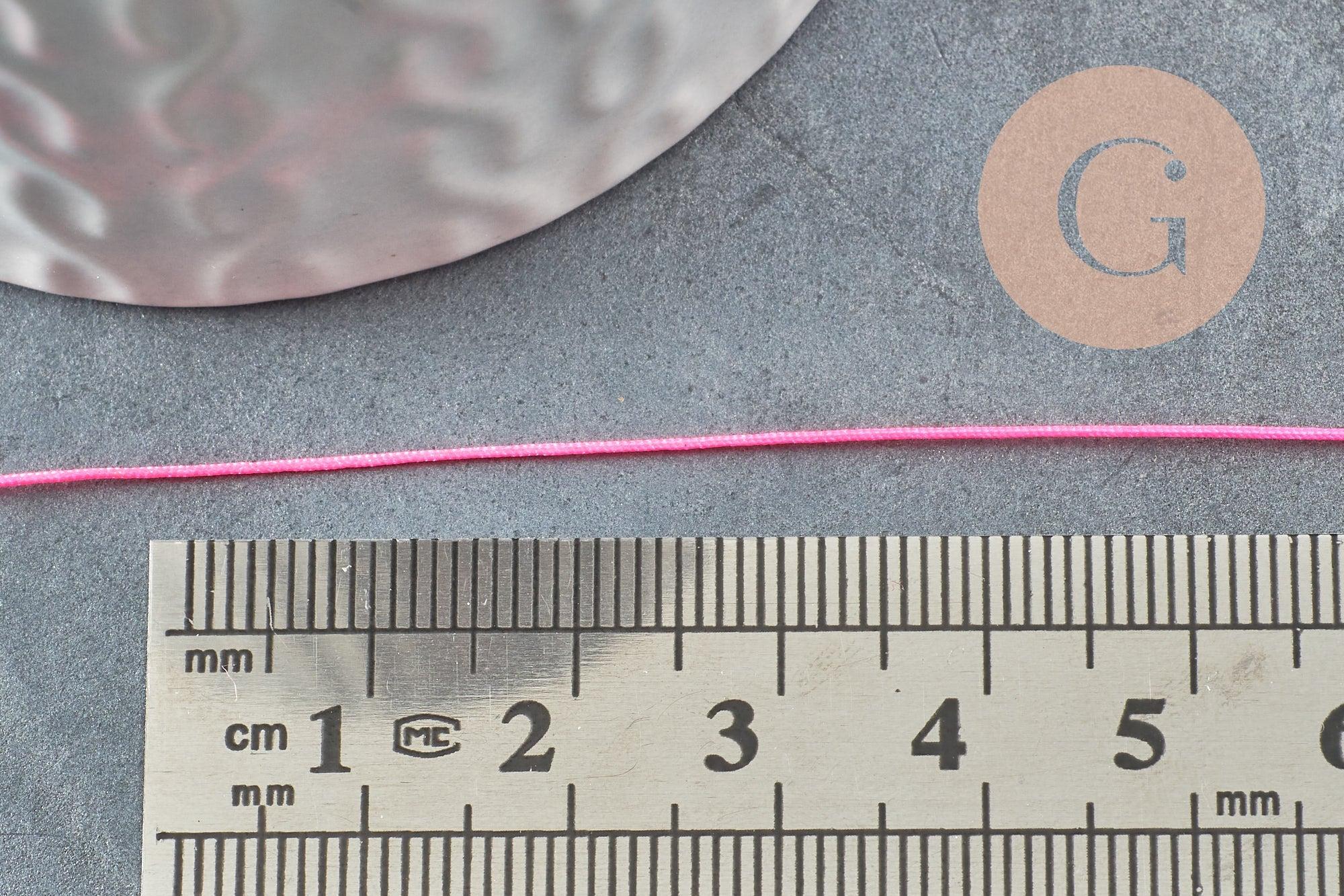 Cordon fil de jade rose fluorescent polyester 0.6mm, cordon pour création de bijoux x1 mètre G9535
